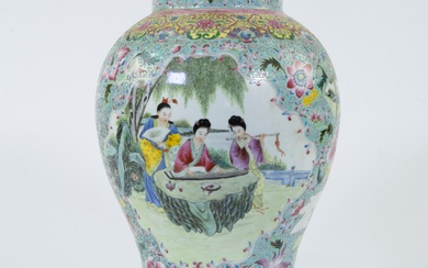 Chinese famille rose vase, 19th century