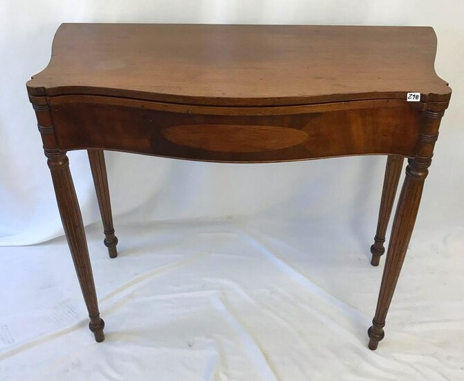 Early American Mahogany Flip top gaming table with