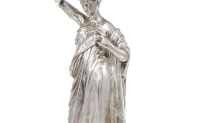 Figure de femme drapée à l'antique en métal argenté, Italie, XXe. Posant sur un socle en malachite, h. 37,4 cm