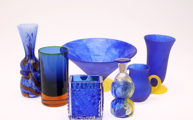 GLASS OBJECTS, 7 pieces, blue tinted art glass, 1900s.