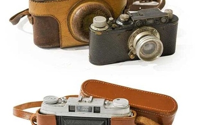Leica II Camera no.144328, black case with Leitz Elmar...
