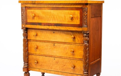 OHIO TRANSITIONAL CHEST OF DRAWERS.