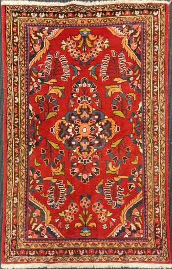 Persian red ground rug, 172 x 117cm