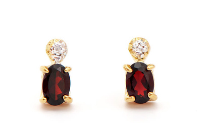 Plated 18KT Yellow Gold 0.82cts Garnets and Diamond Earrings