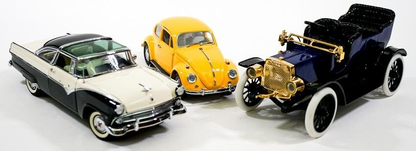 Scale Model (3) Cars MIB [Danbury/Franklin/Deere]