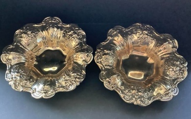 Sterling pair Reed and Barton Francis I Sterling Silver 8 inch Bowls
