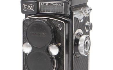 Yashica-Mat Em Twin Lens Reflex Camera and Lens Caps