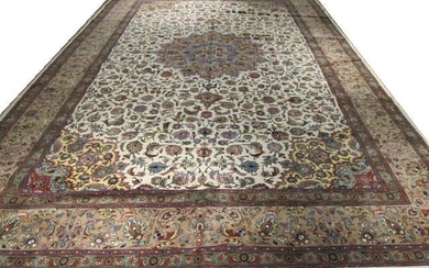 10 x 16 Fine Persian Tabriz Rug 400 KPSI