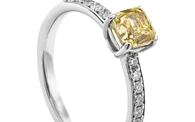1.15 tcw VS2 Diamond Ring - 14 kt. White gold - Ring - 1.01 ct Diamond - 0.14 ct Diamonds - No Reserve Price