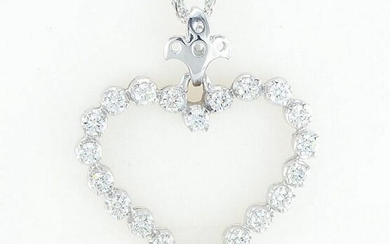 14 kt. White gold -Heart Pendant with Diamonds-0.81CTW