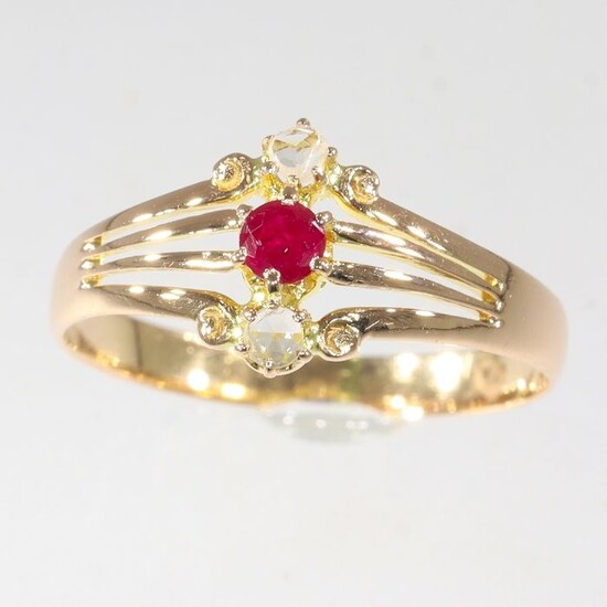 18 kt. Pink gold - Ring Ruby - Diamonds, Antique 1880's - Free resizing* - NO RESERVE PRICE