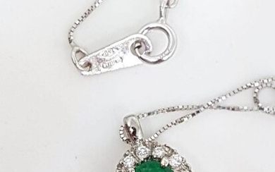 18 kt. White gold - Necklace - 0.52 ct Emerald - Diamonds