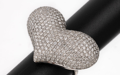18 kt gold brilliant-ring "heart" , WG 750/000, brilliants total...