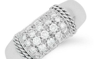 DIAMOND RING, PICCHIOTTI set with round cut diamonds
