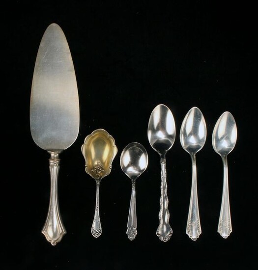 6 PIECES OF STERLING SILVERWARE