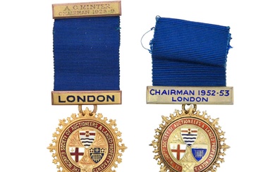 A George V Gold and Enamel Badge by Vine and Thompson, Birmingham, 1931, 9ct.