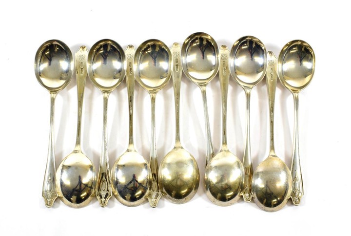 A Set of Eleven George V Silver Soup-Spoons, by Roberts...