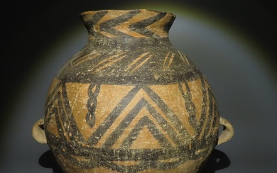 Ancient Chinese Terracotta Globular jar vessel. With TL test Neolithic, c. 2655 - 2330 B.C. 26 cm H. Spanish Export License.
