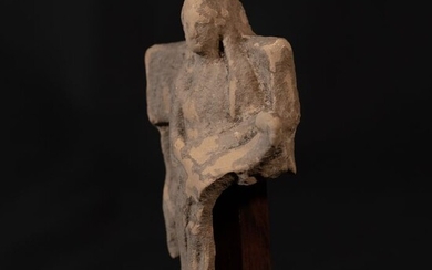 Ancient Greek Terracotta Seated votive figure, 10,5 x 5,5 cm