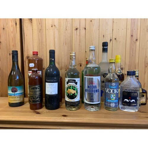 Assorted vodka and other spirits (qty)