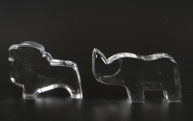 BERTIL VALLIEN. Kosta Boda, 2 glass figurines, Zoo Collection.
