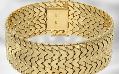 Bracelet: wide heavy vintage bracelet, 18K yellow gold...
