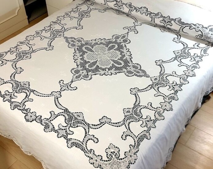 Burano bedspread 250 x 235 cm - Cotton, Linen - Second half 20th century