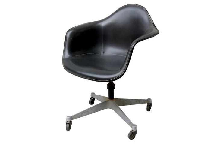 CHARLES AND RAY EAMES: DAX Desk Chair for Herman
