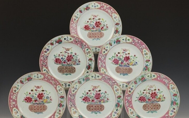 China, serie van zes famille rose borden, 18e eeuw,, vroeg...