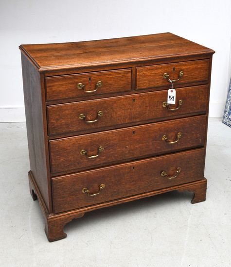 Chippendale oak chest of drawers