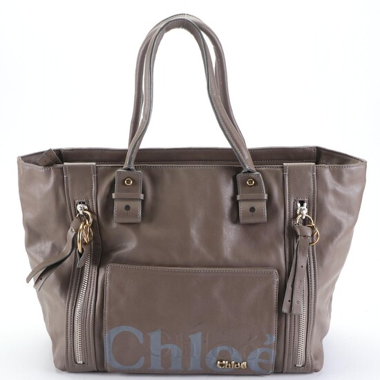 Chloé Logo Large Zip Shopper Tote in Taupe Leather