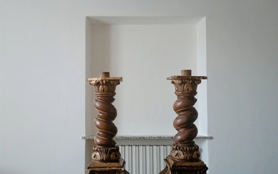 Column (2) - 18th century - Pair of wooden columns - 58 cm