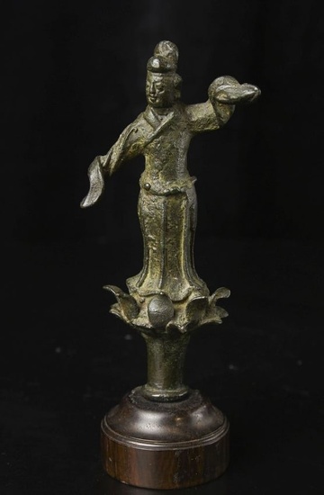 Early Chinese Bronze Figure. In motion