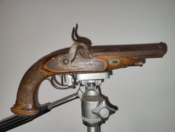 France - 18th century - Pistol