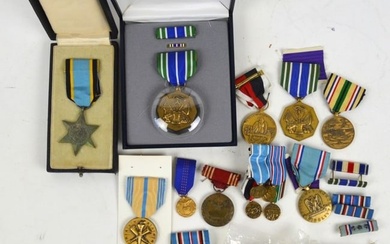 LARGE GROUP OF MILITARY PINS AND MEDALS
