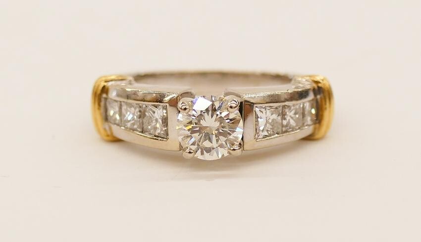 Lady's 1.32ctw Diamond 18k Engagement Ring