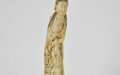 Large 34cm, finely carved ivory statue of Guanyin Chinese godess - Ivory, Wood - China - 1880-1900