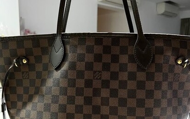 Louis Vuitton - Neverfull Handbag