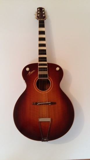 Mogar - Collectible acoustic guitar - 1948