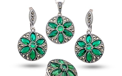 No Reserve Price - 3 piece jewellery set Silver Emerald