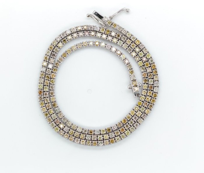No Reserve Price - 4.49 tcw - Light to Fancy Mix Yellow - Brown - 14 kt. White gold - Necklace Diamond
