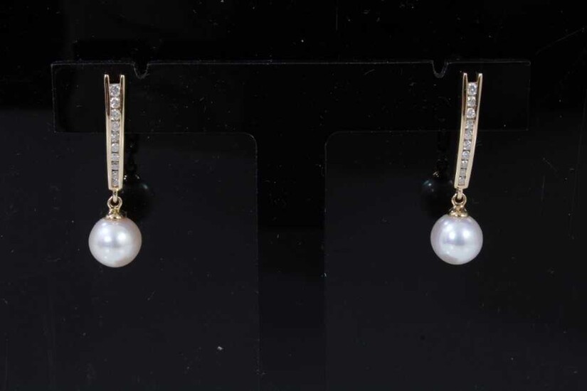 Pair 14ct gold cultured pearl and diamond pendant earring