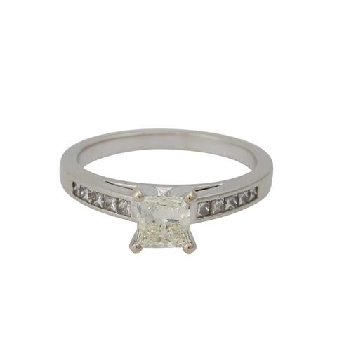 Ring mit Prinzessdiamant ca. 1 ct