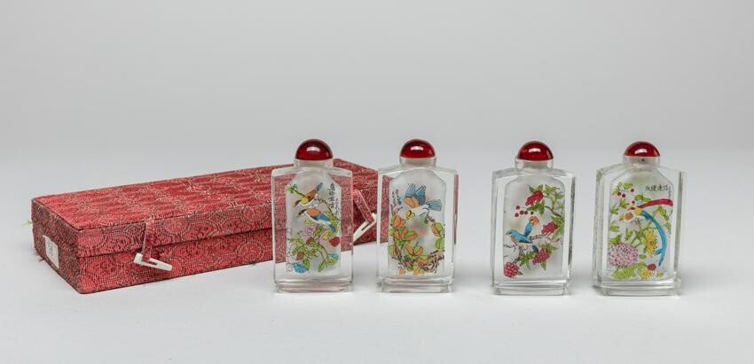 Set Chinese Inside Painted Snuff Bottles