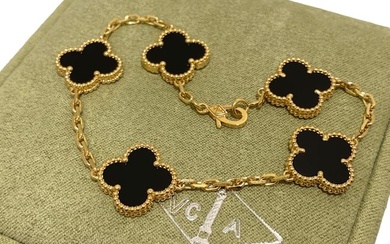 Van Cleef & Arpels Vintage Alhambra Bracelet 5 Motifs 18K Yellow Gold & Onyx