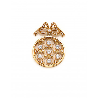 Yellow gold bow brooch with diamonds holding a rose window pendant, diamonds in all ct. 2.00 circa, g 12.33 circa,...