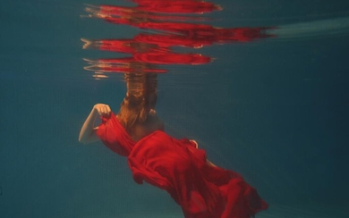 Lara Zankoul, "Be water"